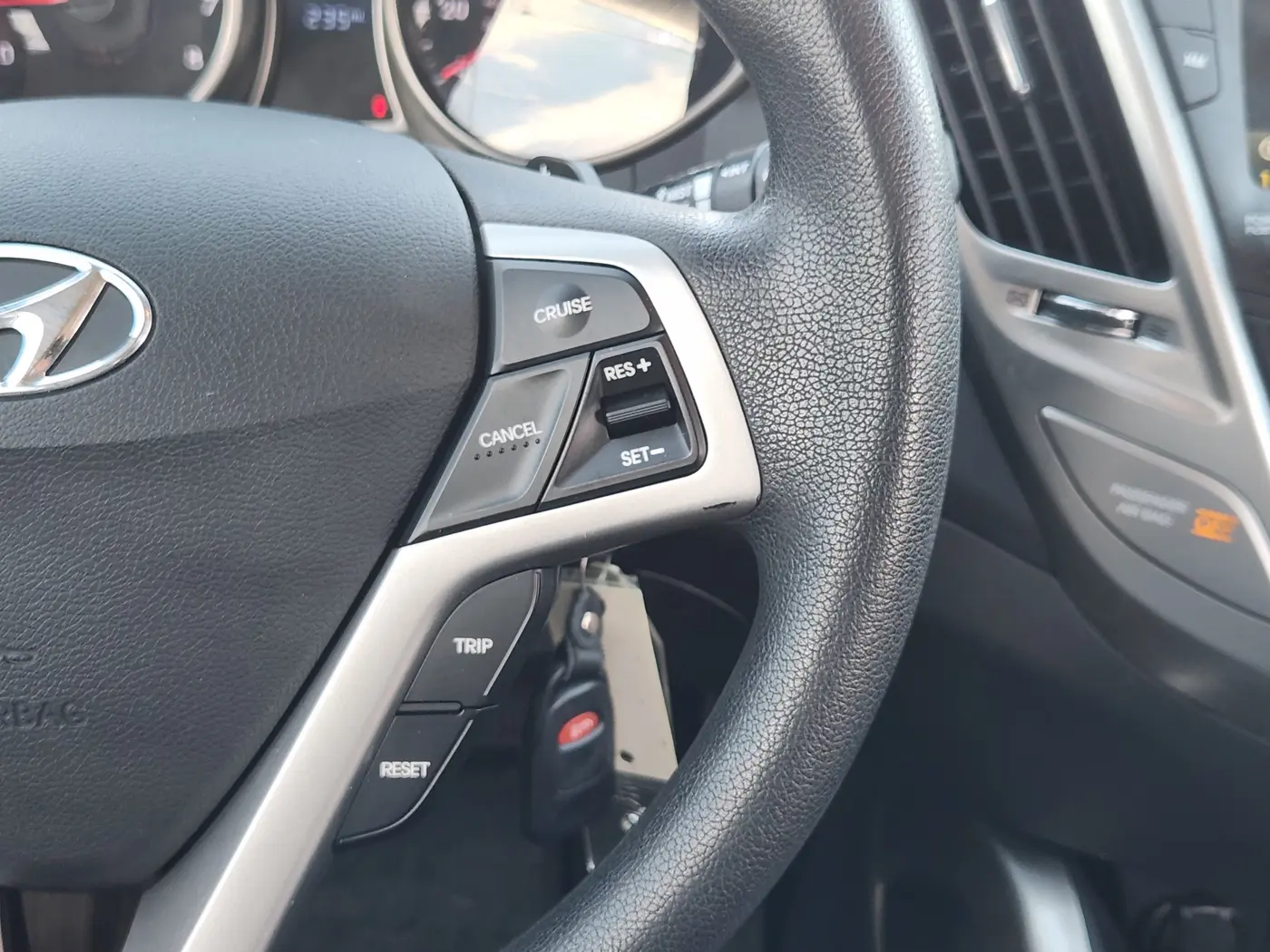 2014 Hyundai Veloster - $8,906