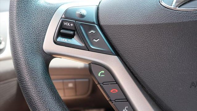 2016 Hyundai VELOSTER Base
