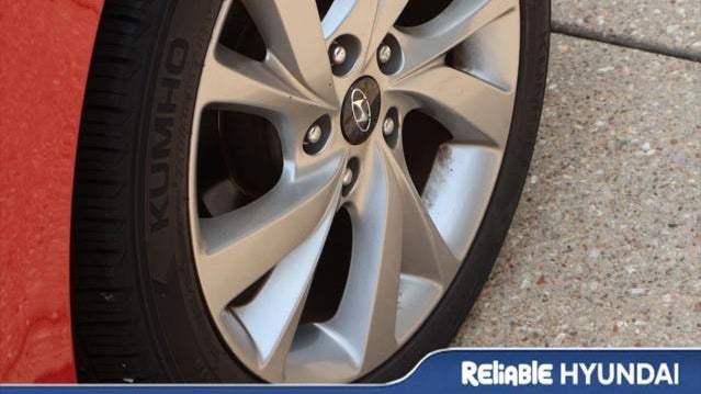 2016 Hyundai VELOSTER Base
