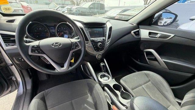 2016 Hyundai VELOSTER Base