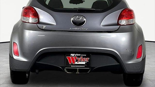 2013 Hyundai VELOSTER Base
