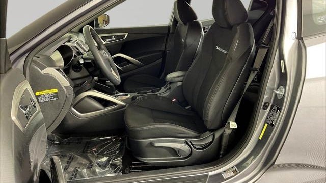 2013 Hyundai VELOSTER Base