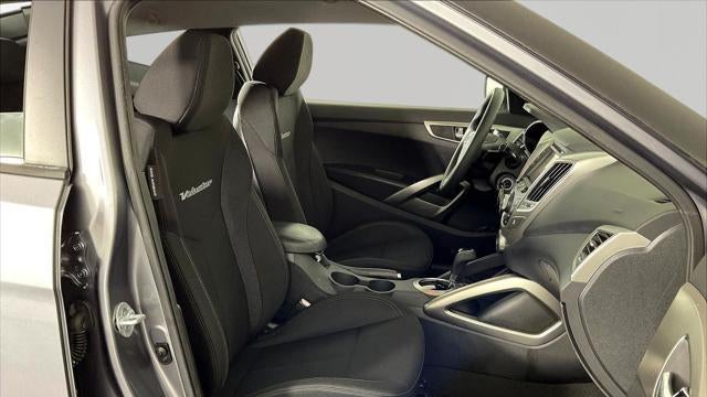 2013 Hyundai VELOSTER Base
