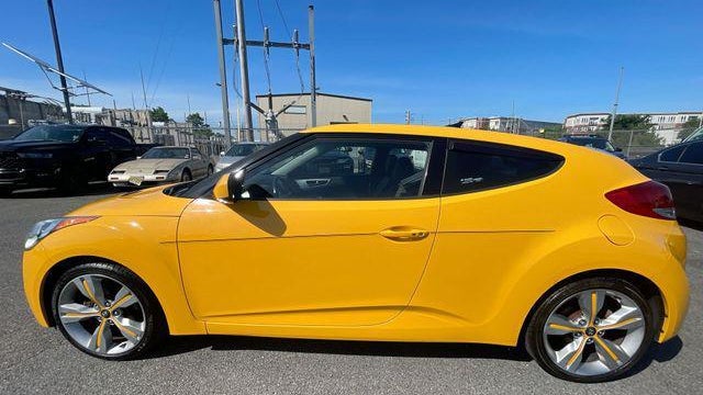 2014 Hyundai VELOSTER Base