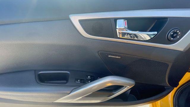 2014 Hyundai VELOSTER Base