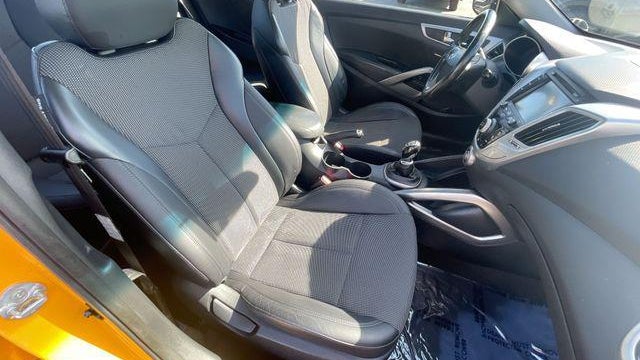 2014 Hyundai VELOSTER Base