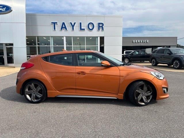 2015 Hyundai Veloster - $6,599