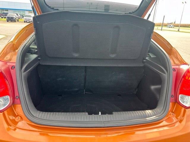2015 Hyundai Veloster - $6,599