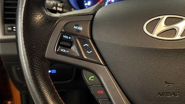2016 Hyundai VELOSTER Turbo