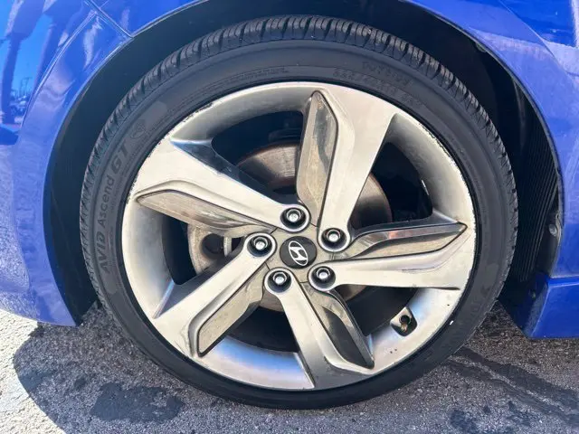 2014 Hyundai Veloster - $8,995