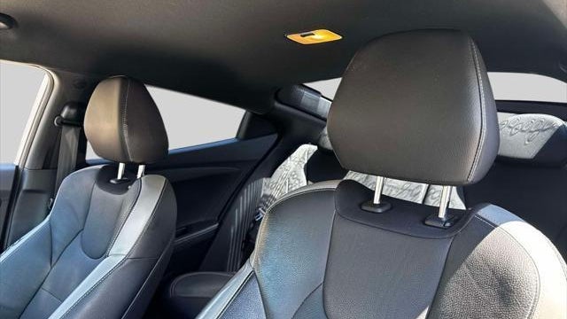 2016 Hyundai VELOSTER Turbo