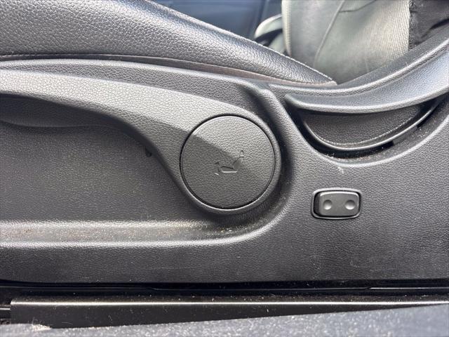 2016 Hyundai Veloster - $5,730