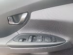 2020 Veloster Thumbnail 26