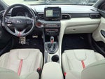 2020 Veloster Thumbnail 15