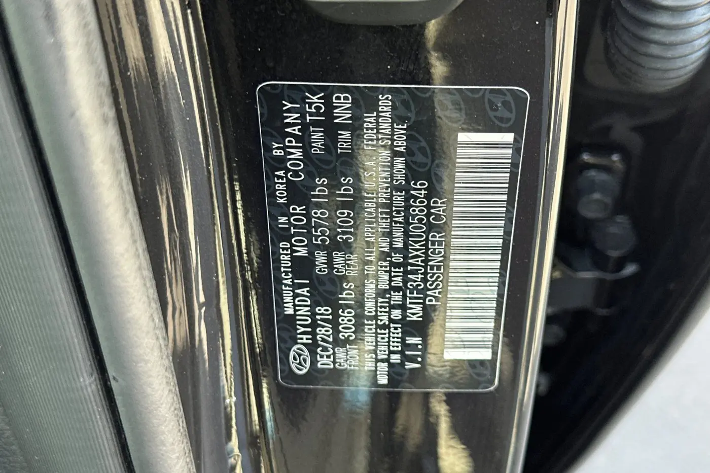 2019 Genesis G90 - $24,706