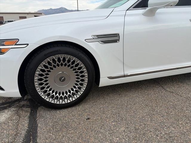 2021 Genesis G90 - $27,234