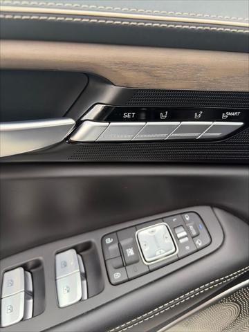 2021 Genesis G90 - $27,234
