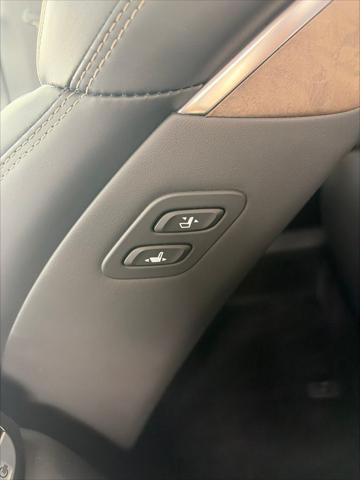 2021 Genesis G90 - $27,234