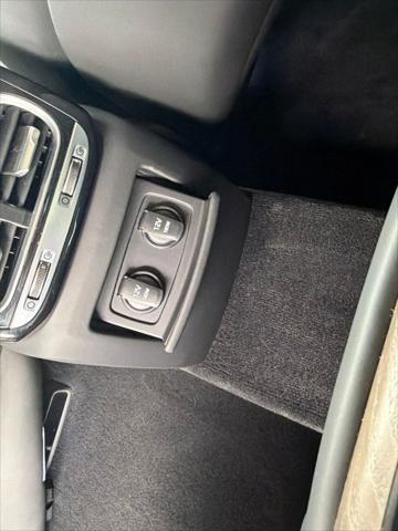 2021 Genesis G90 - $27,234