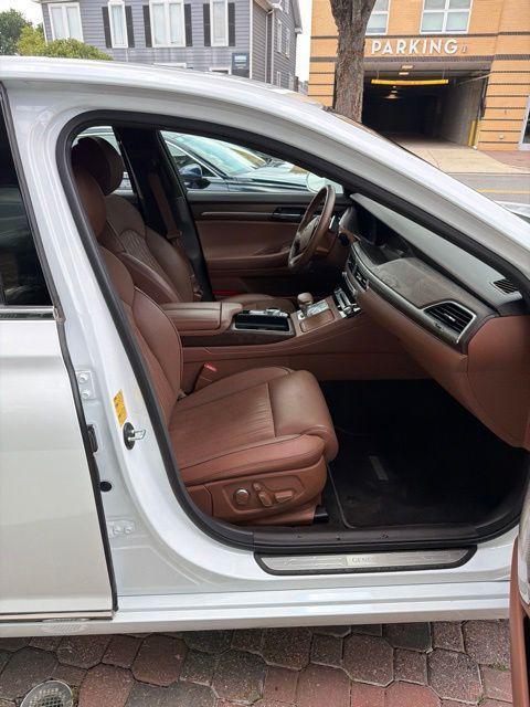 2020 Genesis G90 - $35,000
