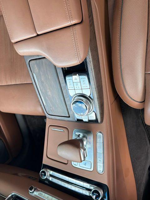 2020 Genesis G90 - $35,000