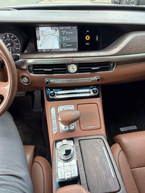 2020 Genesis G90 - $35,000