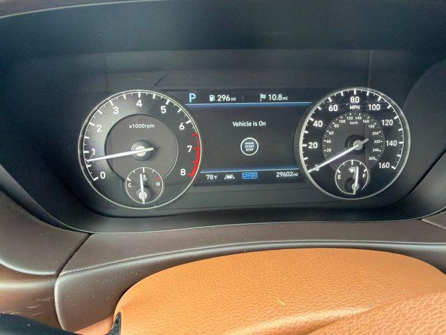 2020 Genesis G90 - $35,000