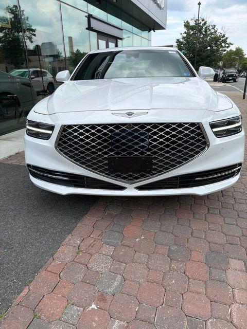 2020 Genesis G90 - $35,000
