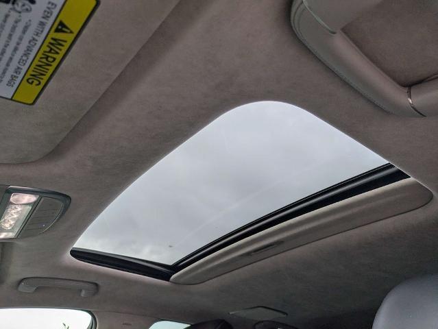 2019 Genesis G90 - $30,500