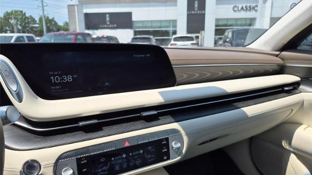 2025 Genesis G90 3.5T