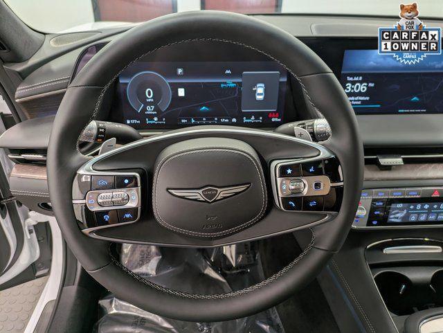 2025 Genesis G90 - $70,844
