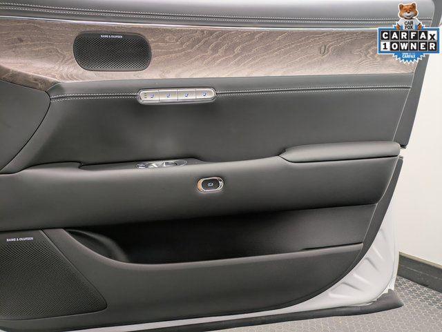 2025 Genesis G90 - $70,844