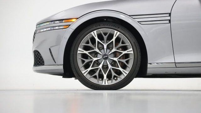 2023 Genesis G90 3.5T e-Supercharger