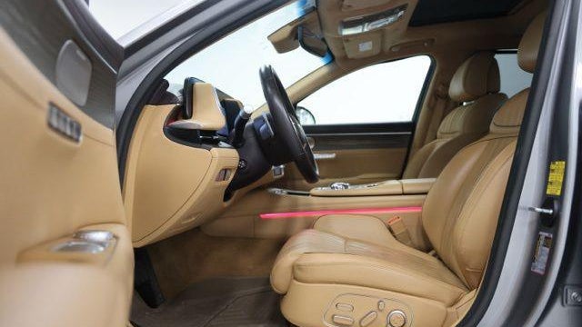 2023 Genesis G90 3.5T e-Supercharger