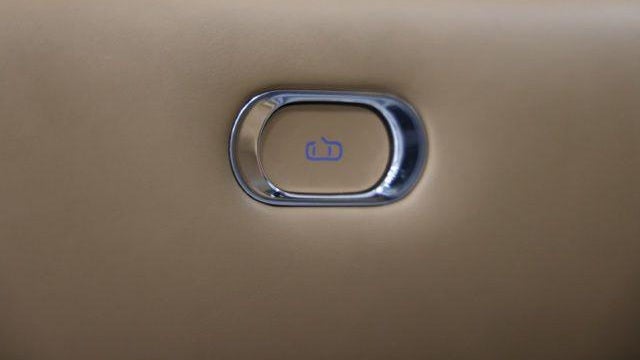 2023 Genesis G90 3.5T e-Supercharger