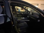 2023 G90 Thumbnail 6