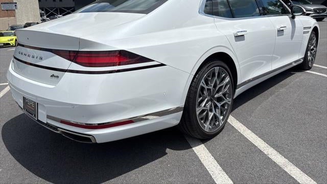 2024 Genesis G90 3.5T e-Supercharger