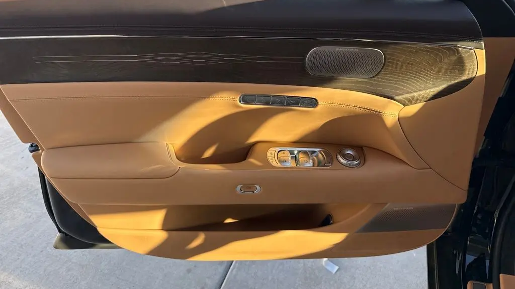 2026 Genesis G90 3.5T e-Supercharger