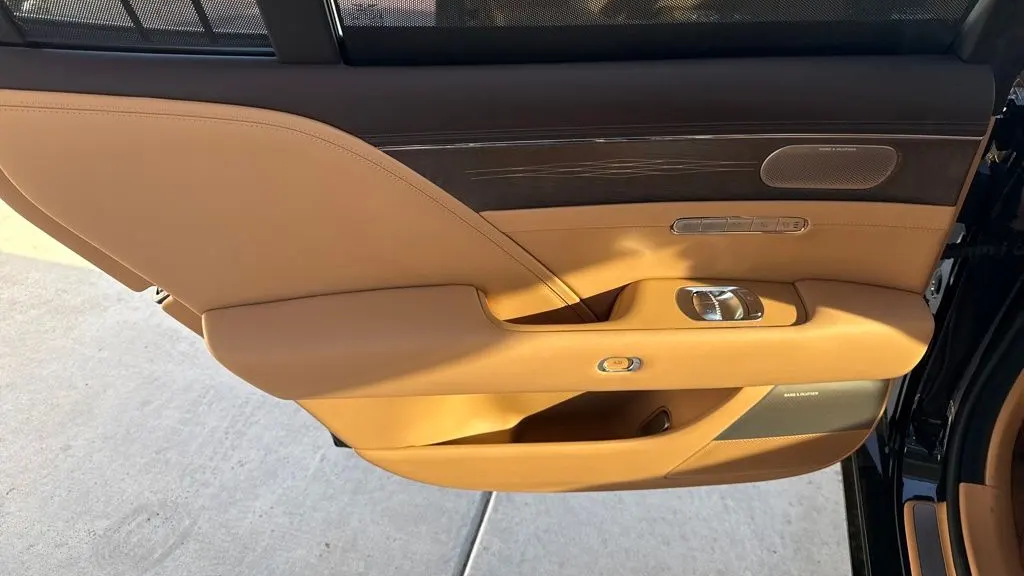 2026 Genesis G90 3.5T e-Supercharger