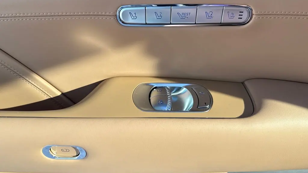 2026 Genesis G90 3.5T e-Supercharger