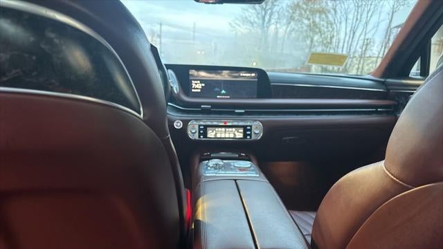 2024 Genesis G90 3.5T e-Supercharger