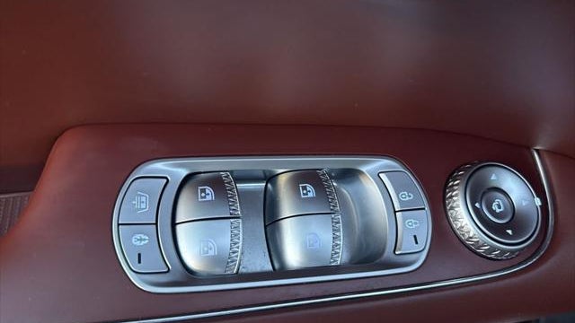 2024 Genesis G90 3.5T e-Supercharger