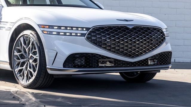 2026 Genesis G90 3.5T e-Supercharger
