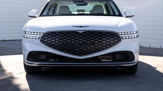 2026 Genesis G90 3.5T e-Supercharger