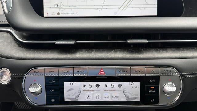 2023 Genesis G90 3.5T e-Supercharger