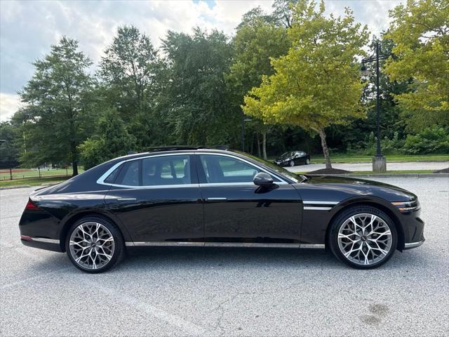 2025 Genesis G90 - $73,599