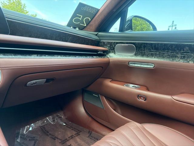 2025 Genesis G90 - $73,599