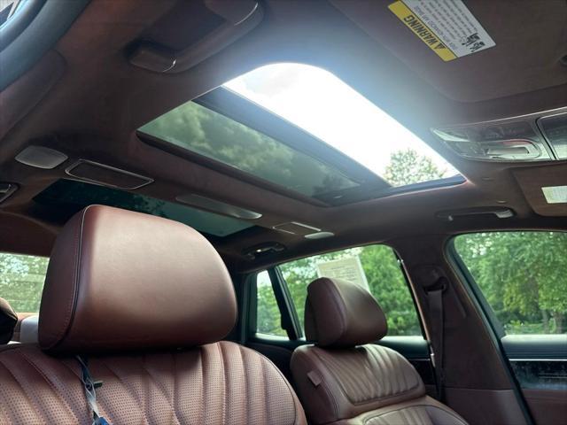 2025 Genesis G90 - $73,599