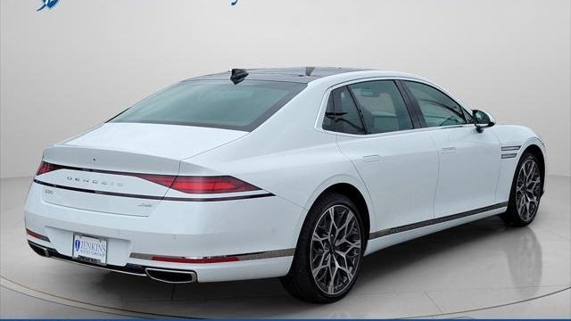 2025 Genesis G90 3.5T e-Supercharger