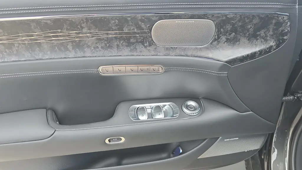2026 Genesis G90 3.5T e-Supercharger